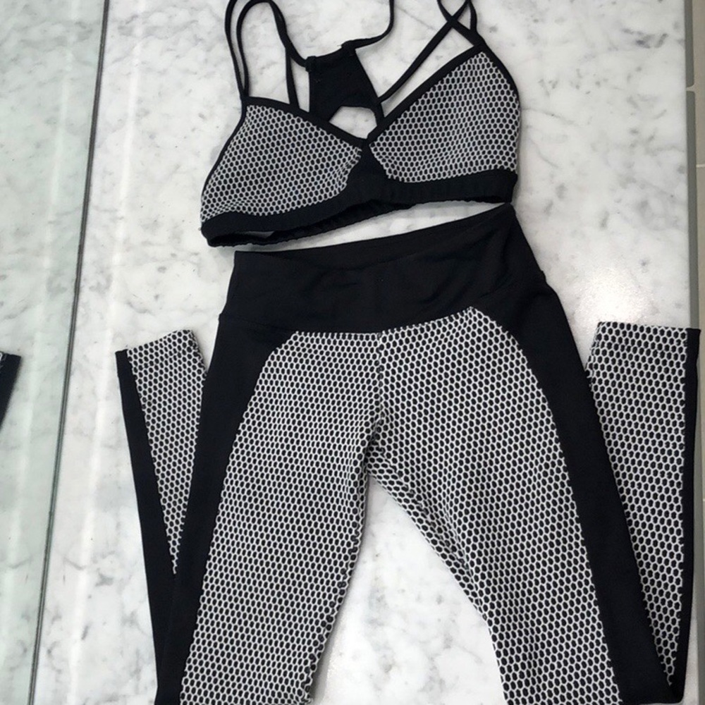Koral bra and leggings set